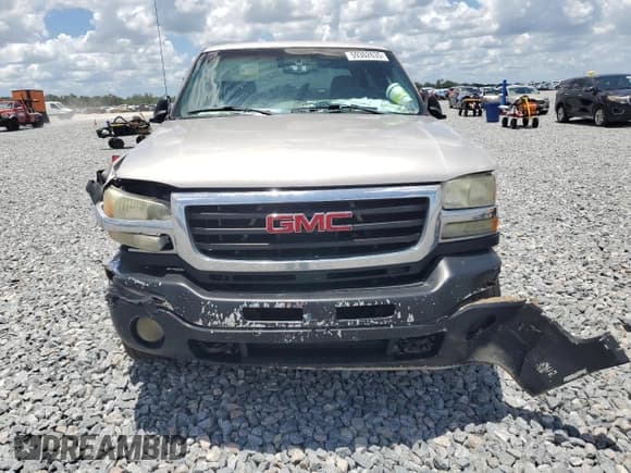 ✅ 2004 GMC Sierra 2500HD SLE • VIN: 1GTHK23U94F151915 • Lot: 59302635. Listed on Copart with 249,068 mi. Free auction sales archive from the USA and detailed vehicle history report at DreamBid. Image 5.