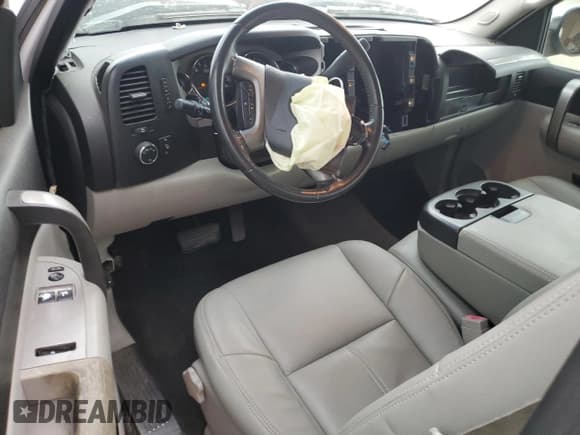 ✅ 2007 Chevrolet Silverado 1500 1LT • VIN: 1GCEC14037Z652887 • Lot: 73048124. Listed on Copart with 225,967 mi. Free auction sales archive from the USA and detailed vehicle history report at DreamBid. Image 8.