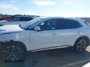 ✅ 2024 VinFast VF 8 Plus • VIN: RLLV1AFA2RH006654 • Лот: 43493262. Опубликован ранее на IAAI с пробегом 8 393 миль. Бесплатный доступ к архиву аукционных продаж из США и подробный отчёт об истории автомобиля на DreamBid. Изображение 14.