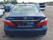 ✅ 2010 Lexus LS 460 • VIN: JTHCL5EF6A5006581 • Лот: 43250317. Опубликован ранее на IAAI с пробегом 162 673 миль. Бесплатный доступ к архиву аукционных продаж из США и подробный отчёт об истории автомобиля на DreamBid. Изображение 16.