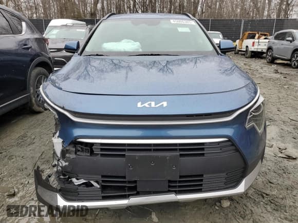 ✅ 2025 Kia Niro EX • VIN: KNDCR3LE4S5213230 • Lot: 45006385. Listed on Copart with 6,307 mi. Free auction sales archive from the USA and detailed vehicle history report at DreamBid. Image 5.