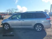 ✅ 2012 Toyota Sienna LE • VIN: 5TDKK3DC7CS223162 • Lot: 43868098. Listed on IAAI with 162,783 mi. Free auction sales archive from the USA and detailed vehicle history report at DreamBid. Image 14.