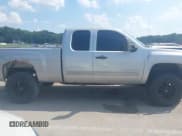 ✅ 2011 Chevrolet Silverado 1500 LS • VIN: 1GCRKREA4BZ421998 • Lot: 42973335. Listed on IAAI with 135,098 mi. Free auction sales archive from the USA and detailed vehicle history report at DreamBid. Image 13.