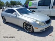 ✅ 2006 Mercedes-Benz CLS 500 • VIN: WDDDJ75XX6A024683 • Лот: 42170096. Опубликован ранее на IAAI с пробегом Не указан. Бесплатный доступ к архиву аукционных продаж из США и подробный отчёт об истории автомобиля на DreamBid. Изображение 1.