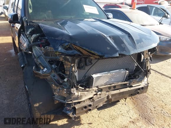 ✅ 2025 Chevrolet Colorado 4WD Z71 • VIN: 1GCPTDEK0S1222543 • Лот: 43188953. Опубликован ранее на IAAI с пробегом 1 676 миль. Бесплатный доступ к архиву аукционных продаж из США и подробный отчёт об истории автомобиля на DreamBid. Изображение 6.