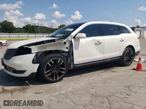 ✅ 2013 Lincoln MKT EcoBoost • VIN: 2LMHJ5ATXDBL53727 • Лот: 68845165. Опубликован ранее на Copart с пробегом 89 567 миль. Бесплатный доступ к архиву аукционных продаж из США и подробный отчёт об истории автомобиля на DreamBid. Изображение 1.