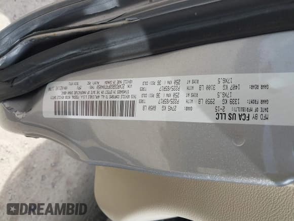 ✅ 2015 Dodge Grand Caravan SE • VIN: 2C4RDGBG9FR704050 • Lot: 42692010. Wystawiony na IAAI z przebiegiem 235 032 mil. Bezpłatny archiwum sprzedaży aukcyjnych z USA i szczegółowy raport historii pojazdu na DreamBid. Zdjęcie 9.