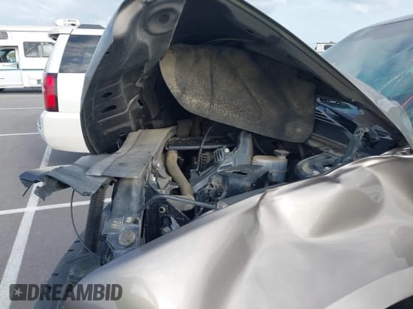 ✅ 2012 Chevrolet Tahoe LTZ • VIN: 1GNSKCE05CR148701 • Lot: 42544353. Listed on IAAI with Not provided. Free auction sales archive from the USA and detailed vehicle history report at DreamBid. Image 6.