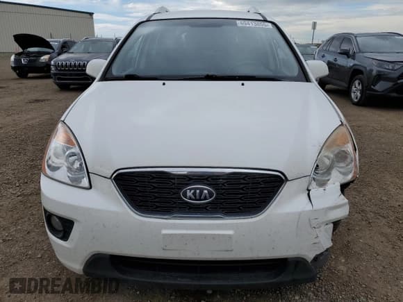 ✅ 2012 Kia Rondo • VIN: KNAHH8A81C7398424 • Lot: 69413855. Wystawiony na Copart z przebiegiem 246 471 mil. Bezpłatny archiwum sprzedaży aukcyjnych z USA i szczegółowy raport historii pojazdu na DreamBid. Zdjęcie 5.