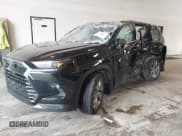 ✅ 2024 Toyota Highlander XLE • VIN: 5TDAAAB51RS034569 • Lot: 42546141. Listed on IAAI with 39,545 mi. Free auction sales archive from the USA and detailed vehicle history report at DreamBid. Image 2.