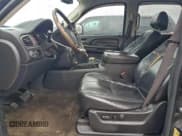 ✅ 2007 GMC Yukon Denali • VIN: 1GKFK63897J148035 • Lot: 94592295. Wystawiony na Copart z przebiegiem 207 657 mil. Bezpłatny archiwum sprzedaży aukcyjnych z USA i szczegółowy raport historii pojazdu na DreamBid. Zdjęcie 7.