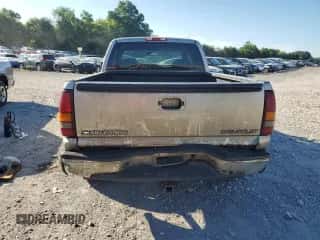 ✅ 2000 Chevrolet Silverado 1500 LT • VIN: 2GCEK19T4Y1307531 • Lot: 62422484. Wystawiony na Copart z przebiegiem 200 088 mil mil. Skorzystaj z bezpłatnego archiwum sprzedaży aukcyjnych z USA i zobacz szczegółowy raport historii pojazdu na DreamBid. Zdjęcie 6.