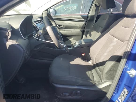 ✅ 2023 Hyundai Tucson SEL • VIN: 5NMJBCAEXPH168068 • Lot: 79193694. Wystawiony na Copart z przebiegiem 17 682 mil. Bezpłatny archiwum sprzedaży aukcyjnych z USA i szczegółowy raport historii pojazdu na DreamBid. Zdjęcie 7.