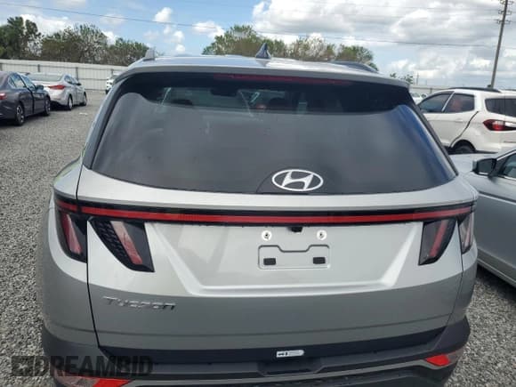 ✅ 2023 Hyundai Tucson SEL • VIN: 5NMJF3AE5PH167236 • Lot: 74455074. Wystawiony na Copart z przebiegiem 8 184 mil. Bezpłatny archiwum sprzedaży aukcyjnych z USA i szczegółowy raport historii pojazdu na DreamBid. Zdjęcie 6.