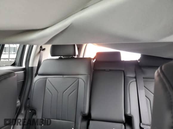 2025 Hyundai Santa Fe SEL с VIN 5NMP2DGLXSH107527, выставлен на аукционе Copart как лот 46322365 с пробегом 1 494 миль миль и Списание • Salvage title. История ставок и продаж доступна на DreamBid. Изображение 10.