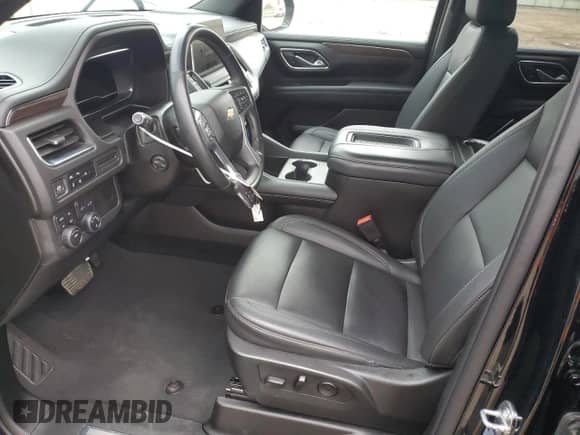 2024 Chevrolet Suburban LT z VIN 1GNSKCKD4RR116483, wystawiony jako Copart lot #91834185 z przebiegiem 59 712 mil mil oraz Szkoda całkowita • Salvage title. Historia ofert i sprzedaży dostępna na DreamBid. Obrazek 7.