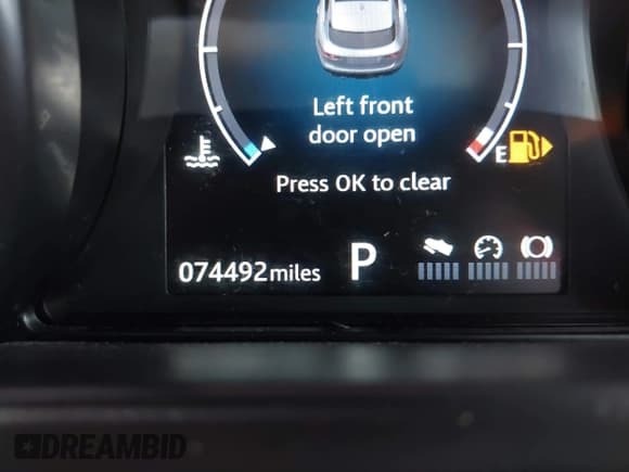 ✅ 2018 Jaguar F-Pace 20d Premium • VIN: SADCJ2FN5JA292785 • Lot: 43509631. Listed on IAAI with 74,492 mi. Free auction sales archive from the USA and detailed vehicle history report at DreamBid. Image 15.