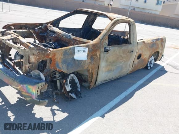 ✅ 2021 Chevrolet Silverado 1500 RST • VIN: 1GCUYEEL4MZ214338 • Лот: 39752554. Опубликован ранее на IAAI с пробегом Не указан. Бесплатный доступ к архиву аукционных продаж из США и подробный отчёт об истории автомобиля на DreamBid. Изображение 2.