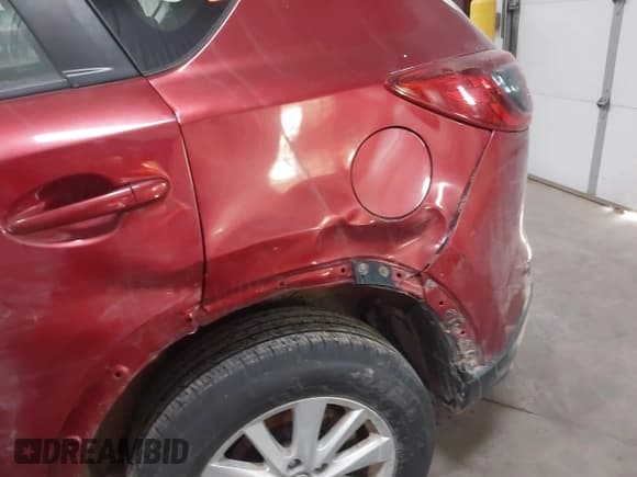 ✅ 2013 Mazda CX-5 Sport • VIN: JM3KE4BE7D0164630 • Lot: 41965600. Listed on IAAI with 157,879 mi. Free auction sales archive from the USA and detailed vehicle history report at DreamBid. Image 21.