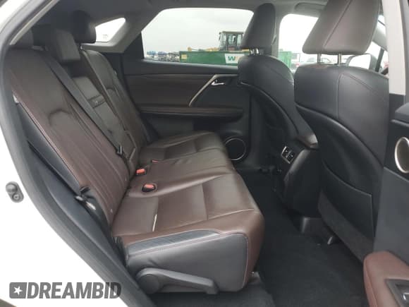 ✅ 2018 Lexus RX 450h • VIN: 2T2BGMCA1JC028313 • Lot: 82275705. Wystawiony na Copart z przebiegiem 52 320 mil. Bezpłatny archiwum sprzedaży aukcyjnych z USA i szczegółowy raport historii pojazdu na DreamBid. Zdjęcie 11.