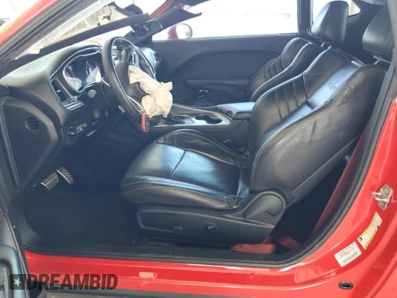 ✅ 2016 Dodge Challenger SRT Hellcat • VIN: 2C3CDZC90GH168067 • Лот: 67282353. Опубликован ранее на Copart с пробегом 43 391 миль. Бесплатный доступ к архиву аукционных продаж из США и подробный отчёт об истории автомобиля на DreamBid. Изображение 7.