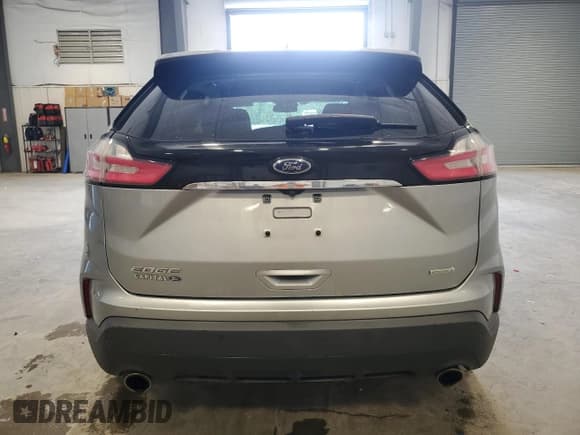 ✅ 2020 Ford Edge SE • VIN: 2FMPK3G9XLBA03307 • Лот: 58869135. Опубликован ранее на Copart с пробегом 102 124 миль. Бесплатный доступ к архиву аукционных продаж из США и подробный отчёт об истории автомобиля на DreamBid. Изображение 6.