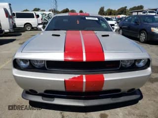 ✅ 2012 Dodge Challenger SRT-8 392 • VIN: 2C3CDYCJ4CH262368 • Lot: 68242864. Wystawiony na Copart z przebiegiem 42 941 mil. Bezpłatny archiwum sprzedaży aukcyjnych z USA i szczegółowy raport historii pojazdu na DreamBid. Zdjęcie 5.
