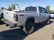 2004 Dodge 1500 SLT z VIN 1D7HU18D74S517638, wystawiony jako Copart lot #82491715 z przebiegiem 166 672 mil mil oraz Szkoda całkowita • Salvage title. Historia ofert i sprzedaży dostępna na DreamBid. Obrazek 3.