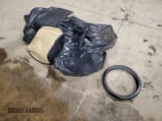 ✅ 2013 Hyundai Veloster w/Black Int • VIN: KMHTC6AD5DU084707 • Lot: 46112115. Wystawiony na Copart z przebiegiem 213 538 mil. Bezpłatny archiwum sprzedaży aukcyjnych z USA i szczegółowy raport historii pojazdu na DreamBid. Zdjęcie 12.