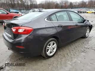 ✅ 2017 Chevrolet Cruze LT • VIN: 1G1BE5SM9H7267589 • Лот: 36234143. Размещён на Copart с пробегом 70 004 миль миль. Получите бесплатный доступ к архиву аукционных продаж из США и посмотрите подробный отчёт об истории автомобиля на DreamBid. Изображение 3.