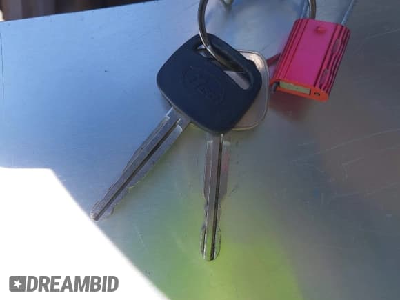 ✅ 1997 Toyota Corolla DX • VIN: 1NXBB02E8VZ526190 • Lot: 43484499. Wystawiony na IAAI z przebiegiem 231 757 mil. Bezpłatny archiwum sprzedaży aukcyjnych z USA i szczegółowy raport historii pojazdu na DreamBid. Zdjęcie 11.