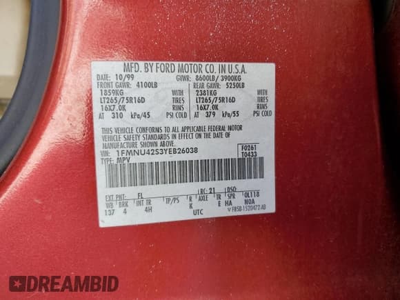 ✅ 2000 Ford Excursion Limited • VIN: 1FMNU42S3YEB26038 • Lot: 49442985. Listed on Copart with 266,921 mi. Free auction sales archive from the USA and detailed vehicle history report at DreamBid. Image 13.