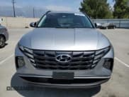 ✅ 2023 Hyundai Tucson Blue • VIN: KM8JBCA1XPU100368 • Lot: 66789874. Wystawiony na Copart z przebiegiem 21 105 mil. Bezpłatny archiwum sprzedaży aukcyjnych z USA i szczegółowy raport historii pojazdu na DreamBid. Zdjęcie 5.