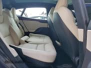 ✅ 2022 Tesla Model S • VIN: 5YJSA1E50NF486589 • Lot: 85444995. Wystawiony na Copart z przebiegiem 21 422 mil. Bezpłatny archiwum sprzedaży aukcyjnych z USA i szczegółowy raport historii pojazdu na DreamBid. Zdjęcie 10.