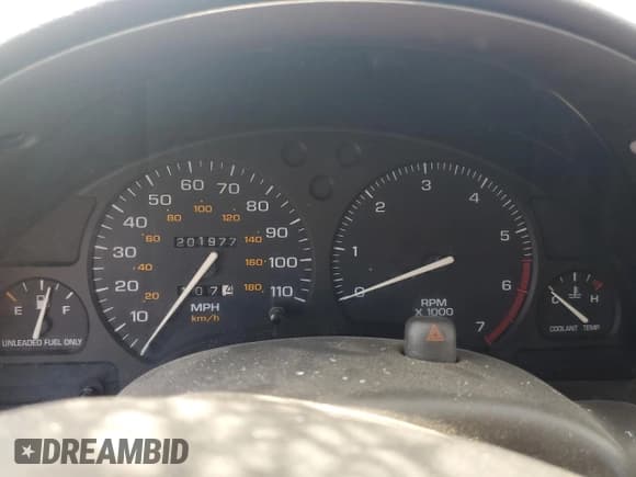 ✅ 1996 Saturn SC • VIN: 1G8ZF1281TZ216240 • Лот: 74964504. Опубликован ранее на Copart с пробегом 201 977 миль. Бесплатный доступ к архиву аукционных продаж из США и подробный отчёт об истории автомобиля на DreamBid. Изображение 9.