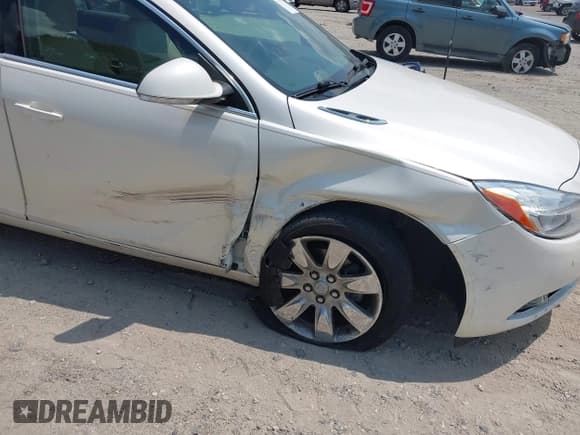 ✅ 2012 Buick Regal • VIN: 2G4GR5EK7C9116698 • Lot: 42874154. Wystawiony na IAAI z przebiegiem 89 648 mil. Bezpłatny archiwum sprzedaży aukcyjnych z USA i szczegółowy raport historii pojazdu na DreamBid. Zdjęcie 6.