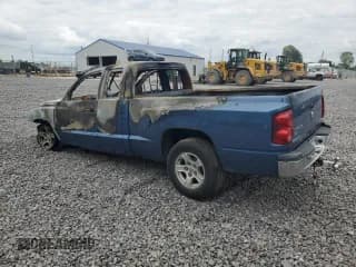 ✅ 2005 Dodge Dakota SLT • VIN: 1D7HE42K45S304962 • Лот: 69011065. Опубликован ранее на Copart с пробегом Не указан. Бесплатный доступ к архиву аукционных продаж из США и подробный отчёт об истории автомобиля на DreamBid. Изображение 2.