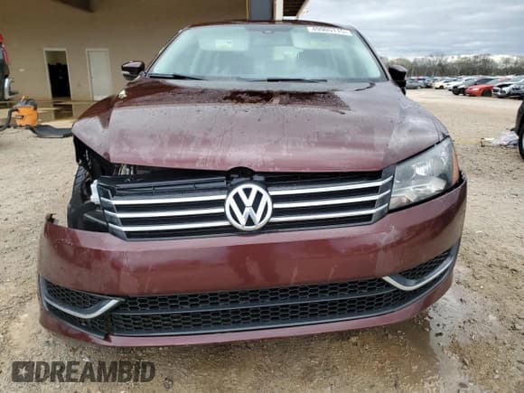 ✅ 2014 Volkswagen Passat S • VIN: 1VWAP7A30EC001976 • Lot: 49905115. Listed on Copart with 156,022 mi. Free auction sales archive from the USA and detailed vehicle history report at DreamBid. Image 5.