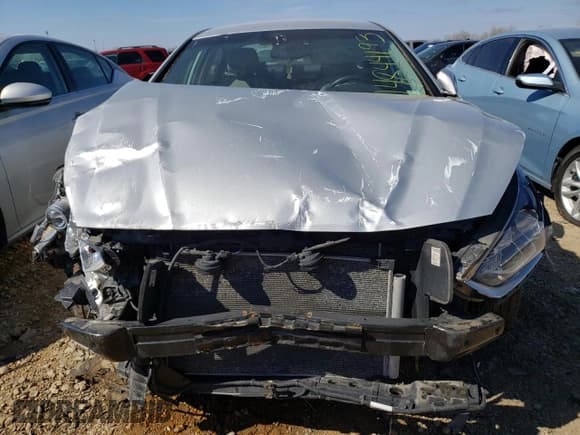 ✅ 2018 Hyundai Sonata Limited • VIN: 5NPE34AF2JH634101 • Лот: 44844193. Опубликован ранее на Copart с пробегом Не указан. Бесплатный доступ к архиву аукционных продаж из США и подробный отчёт об истории автомобиля на DreamBid. Изображение 12.