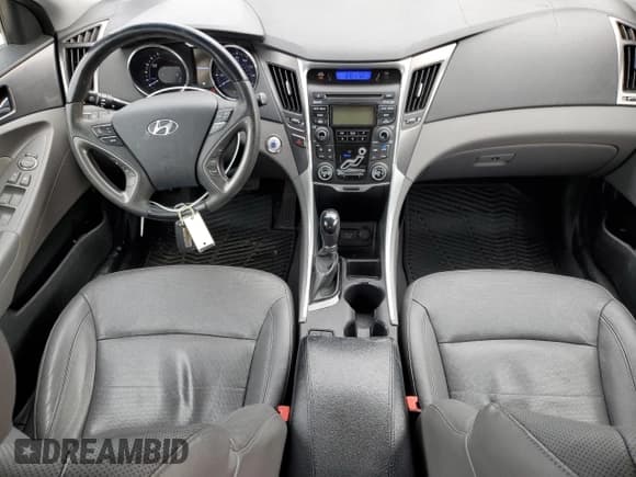 ✅ 2012 Hyundai Sonata Hybrid • VIN: KMHEC4A46CA029339 • Lot: 40462594. Listed on Copart with 77,781 mi. Free auction sales archive from the USA and detailed vehicle history report at DreamBid. Image 8.