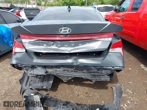 ✅ 2024 Hyundai Elantra SEL • VIN: KMHLS4DG4RU764439 • Лот: 42180678. Опубликован ранее на IAAI с пробегом 14 267 миль. Бесплатный доступ к архиву аукционных продаж из США и подробный отчёт об истории автомобиля на DreamBid. Изображение 17.