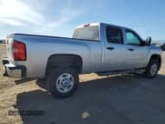 ✅ 2014 Chevrolet Silverado 2500HD LT • VIN: 1GC1CXCG5EF101004 • Lot: 85304134. Wystawiony na Copart z przebiegiem 136 107 mil. Bezpłatny archiwum sprzedaży aukcyjnych z USA i szczegółowy raport historii pojazdu na DreamBid. Zdjęcie 3.