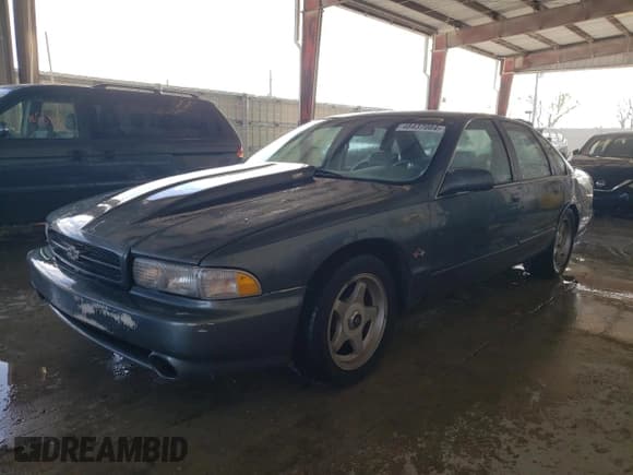 ✅ 1995 Chevrolet Caprice • VIN: 1G1BL52P4SR181893 • Лот: 48437084. Опубликован ранее на Copart с пробегом 972 932 миль. Бесплатный доступ к архиву аукционных продаж из США и подробный отчёт об истории автомобиля на DreamBid. Изображение 1.