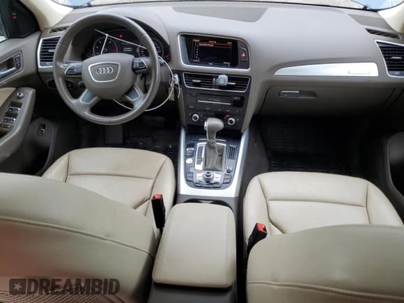 ✅ 2015 Audi Q5 • VIN: WA1LGCFP2FA054010 • Lot: 69423414. Listed on Copart with 136,734 mi. Free auction sales archive from the USA and detailed vehicle history report at DreamBid. Image 8.