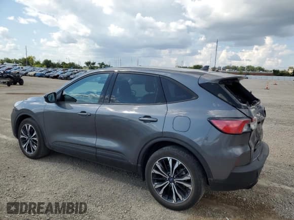 ✅ 2021 Ford Escape SE Hybrid • VIN: 1FMCU0BZ1MUB11549 • Лот: 70690215. Опубликован ранее на Copart с пробегом 41 283 миль. Бесплатный доступ к архиву аукционных продаж из США и подробный отчёт об истории автомобиля на DreamBid. Изображение 2.