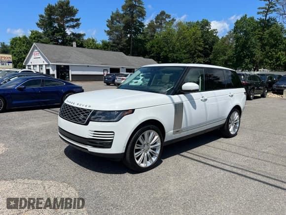 ✅ 2018 Land Rover Range Rover • VIN: SALGS5RE4JA395146 • Lot: 62426765. Listed on Copart with 63,429 mi. Free auction sales archive from the USA and detailed vehicle history report at DreamBid. Image 2.
