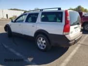 ✅ 2004 Volvo V70 XC Cross Country • VIN: YV1SZ59H941146136 • Lot: 86311125. Listed on Copart with 241,869 mi. Free auction sales archive from the USA and detailed vehicle history report at DreamBid. Image 2.