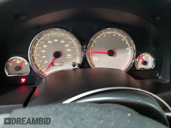 2004 Saturn VUE V6 z VIN 5GZCZ63494S838346, wystawiony jako Copart lot #76009294 z przebiegiem 196 035 mil mil oraz Szkoda całkowita • Salvage title. Historia ofert i sprzedaży dostępna na DreamBid. Obrazek 9.