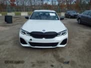 ✅ 2022 BMW 3 Series M340i xDrive • VIN: 3MW5U9J09N8C42518 • Lot: 43607514. Listed on IAAI with 27,204 mi. Free auction sales archive from the USA and detailed vehicle history report at DreamBid. Image 12.