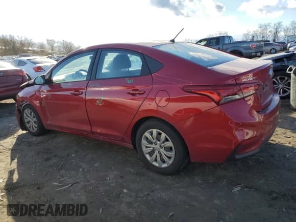 ✅ 2018 Hyundai Accent SE • VIN: 3KPC24A33JE017911 • Лот: 83554544. Опубликован ранее на Copart с пробегом 105 242 миль. Бесплатный доступ к архиву аукционных продаж из США и подробный отчёт об истории автомобиля на DreamBid. Изображение 2.